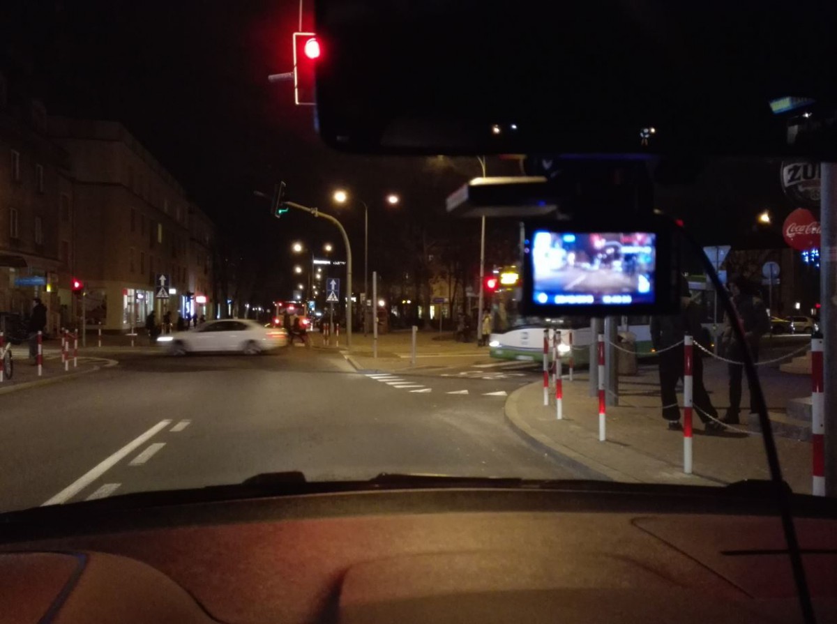 Wideorejestratory jazdy sposobem na drogowych oszustów
