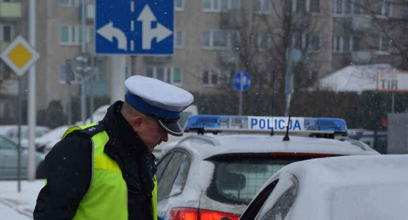 Gdyby zapiął pasy prawdopodobnie nie trafiłby do aresztu