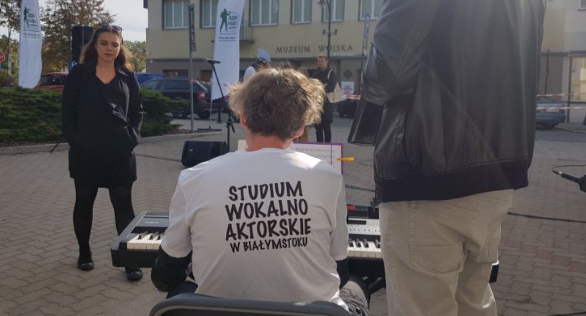 Żałosna próba ukatrupienia Studium Wokalno – Aktorskiego. Ponad godzinę trwała dyskusja bez sensu