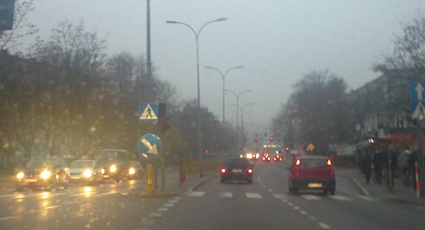 Darmowy transport publiczny powinien być dostępny, gdy jest zagrożenie smogiem. To proponuje młoda Lewica