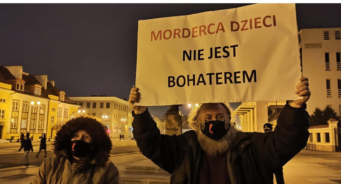 I stał się cud. W Białymstoku w Strajku Kobiet jest sekcja pro life