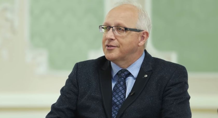 Lekarz z Białegostoku znalazł się na trzecim miejscu wśród setki najbardziej wpływowych ludzi medycyny w Polsce