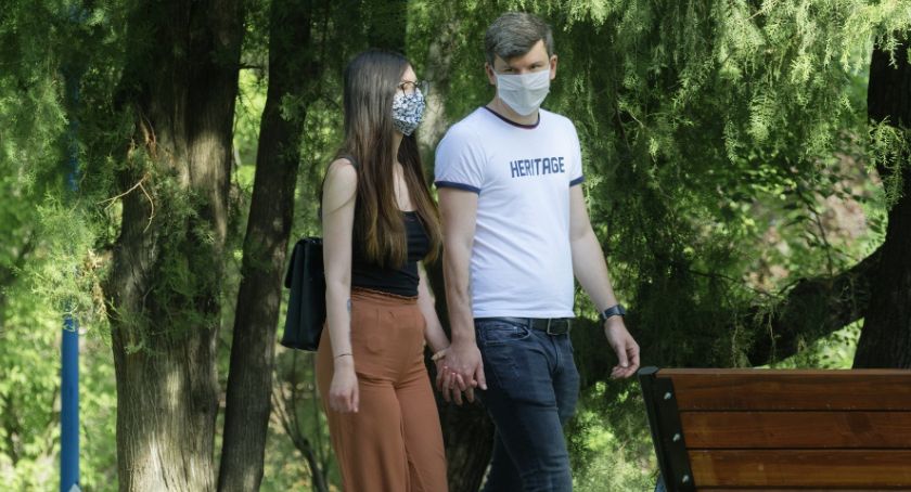 Czy pogoda może mieć wpływ na rozprzestrzenianie się koronawirusa? Raczej na pewno ma