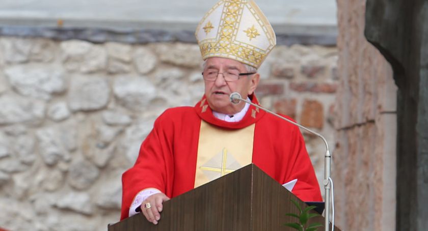 Sławoj Leszek Głódź już nie jest honorowym obywatelem Białegostoku