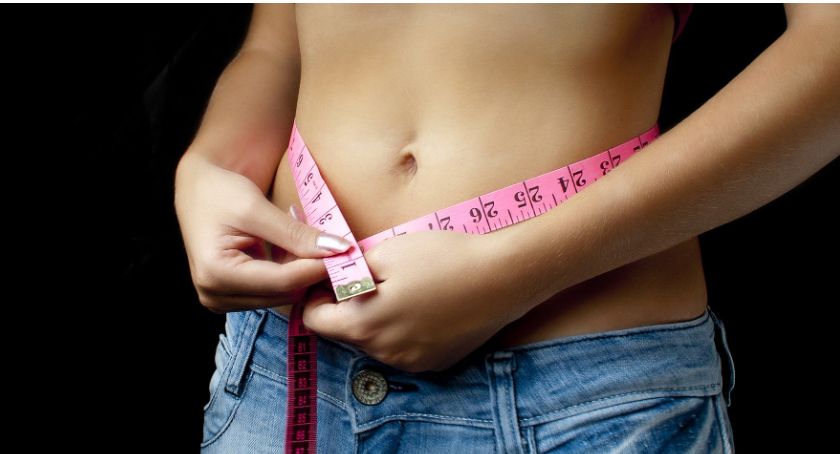 W zgubieniu nadmiarowych kilogramów pomoże liposukcja. Jest bezpiecznym zabiegiem