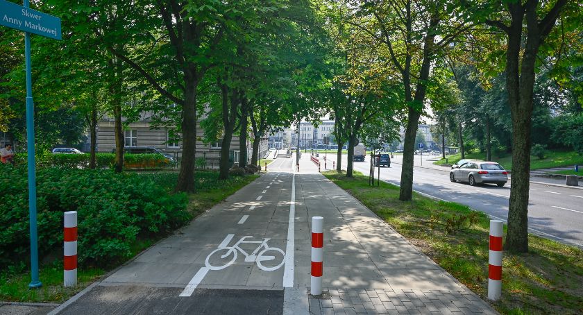 Białystok ma pierwszą podwieszaną ścieżkę rowerową