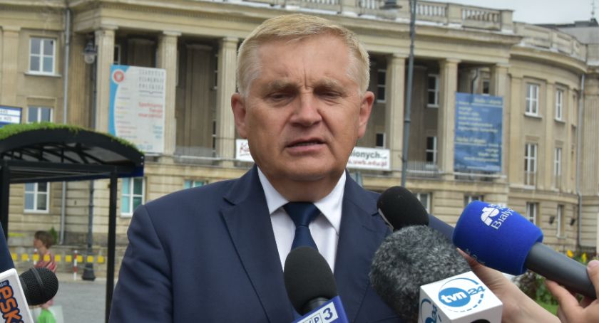 Prezydent Truskolaski powinien najpierw zapytać mieszkańców, a potem składać deklaracje odnośnie przyjmowania uchodźców