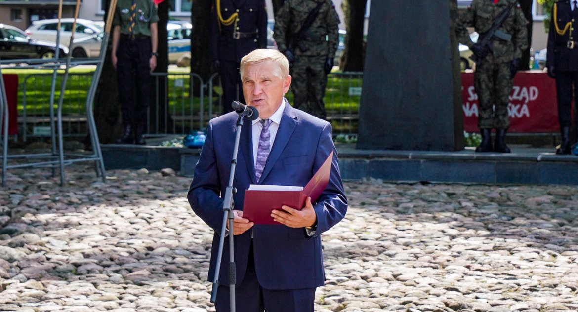 Prezydent Truskolaski powinien najpierw zapytać mieszkańców, a potem składać deklaracje odnośnie przyjmowania uchodźców