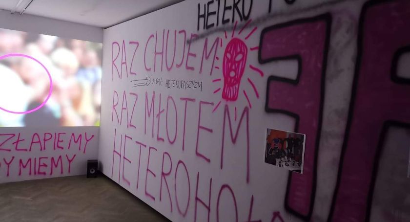 Za wystawę z obscenicznymi grafikami białostoczanie zapłacili 45 tysięcy złotych