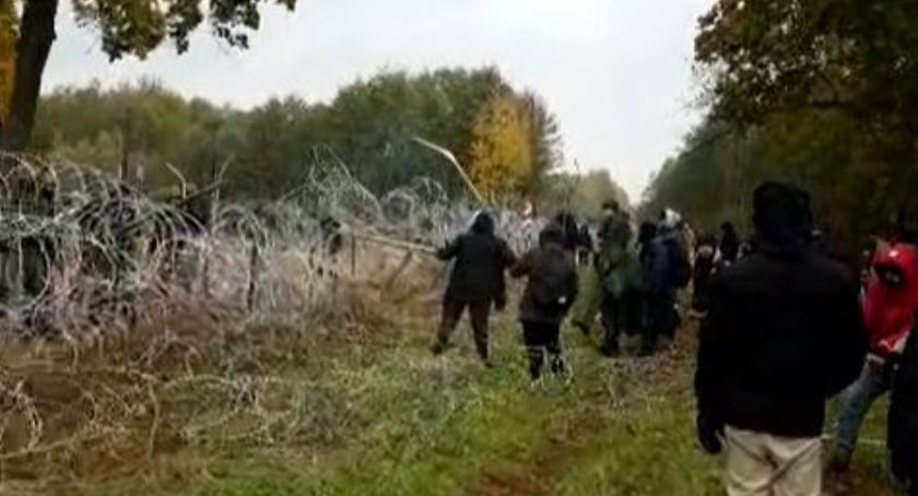 Na granicy polsko – białoruskiej w ruch poszły metalowe pręty