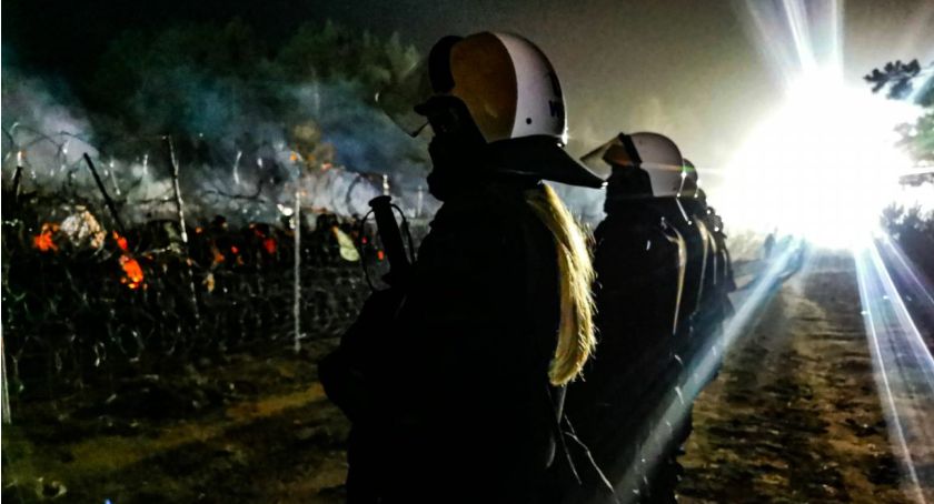 Jak wygląda praca na granicy. Policjanci dzielą się relacją zdjęciową