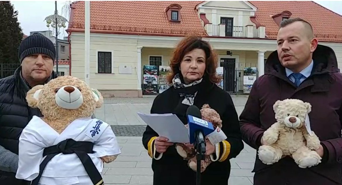 Wystartowała akcja „Paczka dla Małego Bohatera”. Każdy może przynieść pluszaka dla dzieci polskich mundurowych