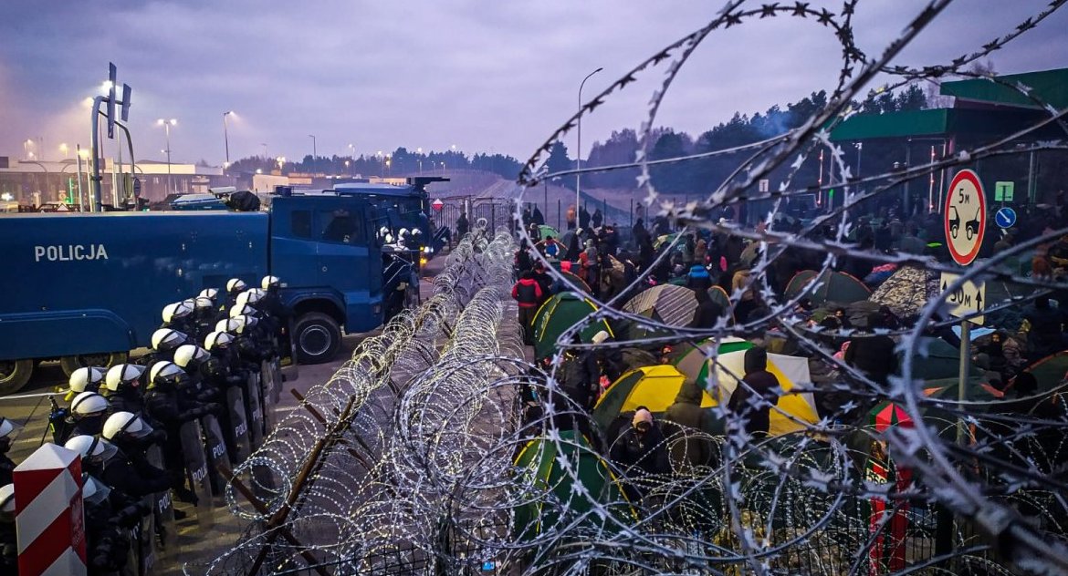 Niektórzy migranci po powrocie do kraju pochodzenia chcą od razu wracać z powrotem – tak jak stoją