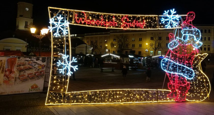 Dobrych, zdrowych, wesołych i bogatych Świąt Bożego Narodzenia