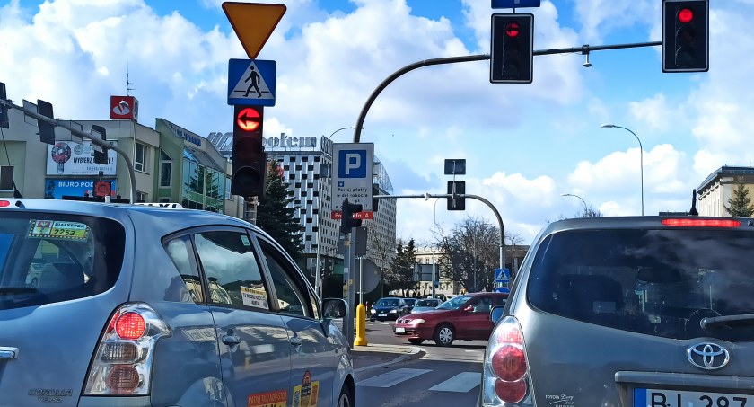 Niektóre miasta mają już swoje strefy czystego transportu 