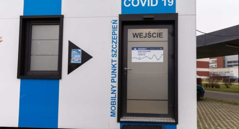 Do końca lutego można się szczepić przy politechnice. Punkt przedłuża działalność