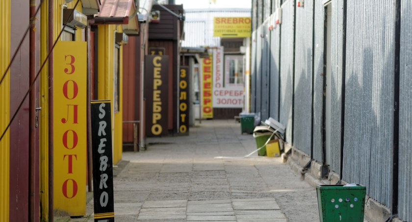 Bazar na Kawaleryjskiej będzie trwał. O rozwoju nie ma mowy