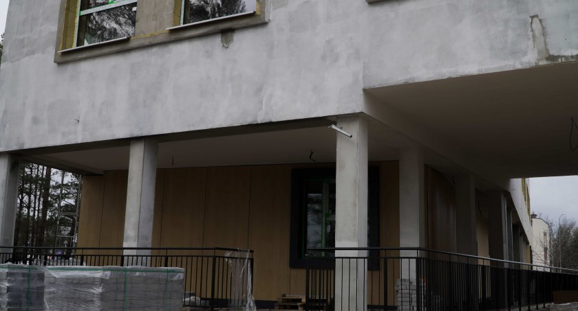 Budowa żłobka w Sobolewie na ukończeniu. Można już zapisywać dzieci do nowej placówki
