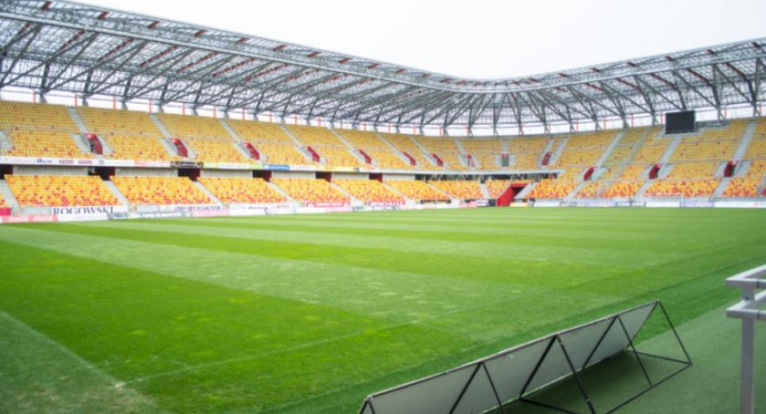 Kobieca piłka nożna na poziomie europejskim ma szansę zagościć na stadionie miejskim w Białymstoku