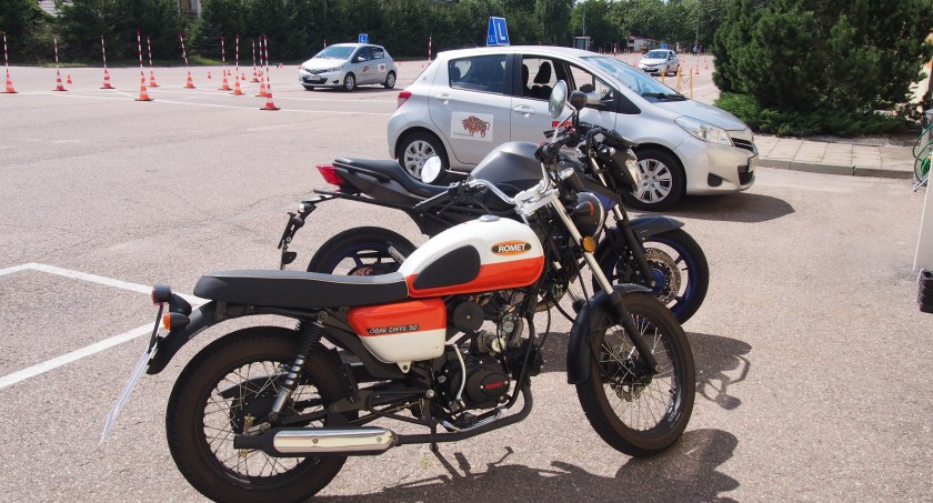 Wiosna na motocyklu. Kto nie ma prawa jazdy, może zacząć je robić