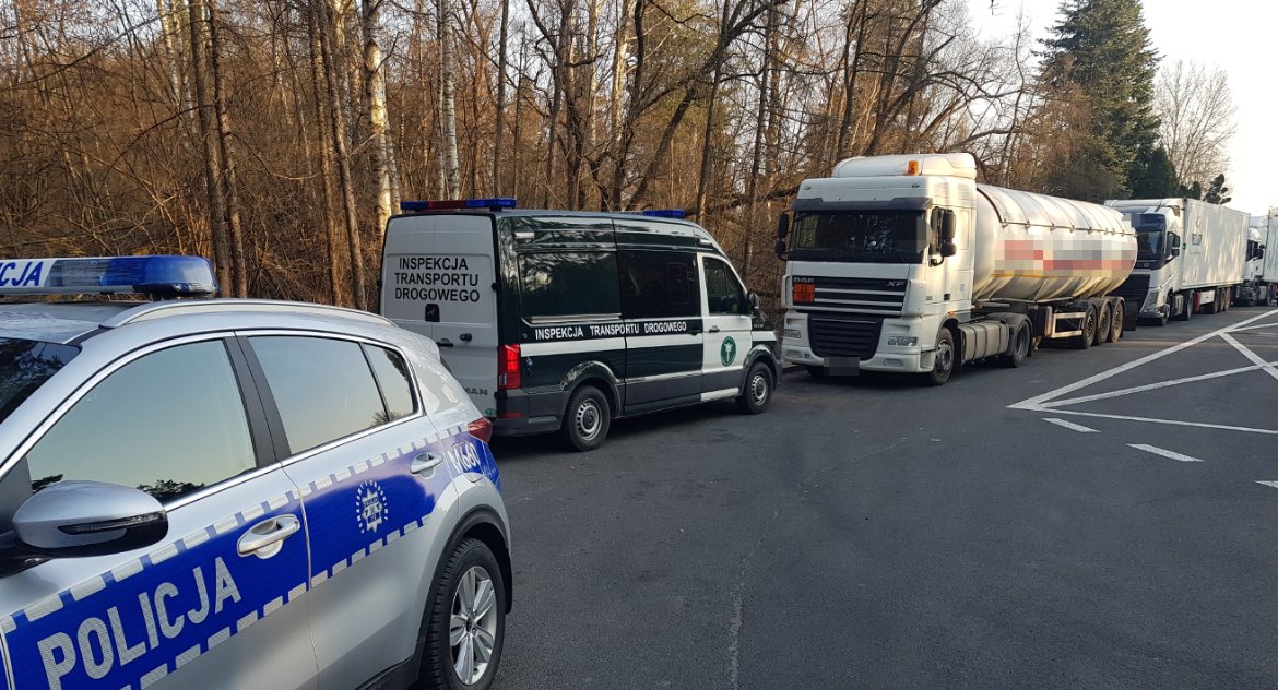 To co robią polskie służby wobec ciężarówek zmierzających do Rosji lub na Białoruś, to gorsze niż włoski strajk