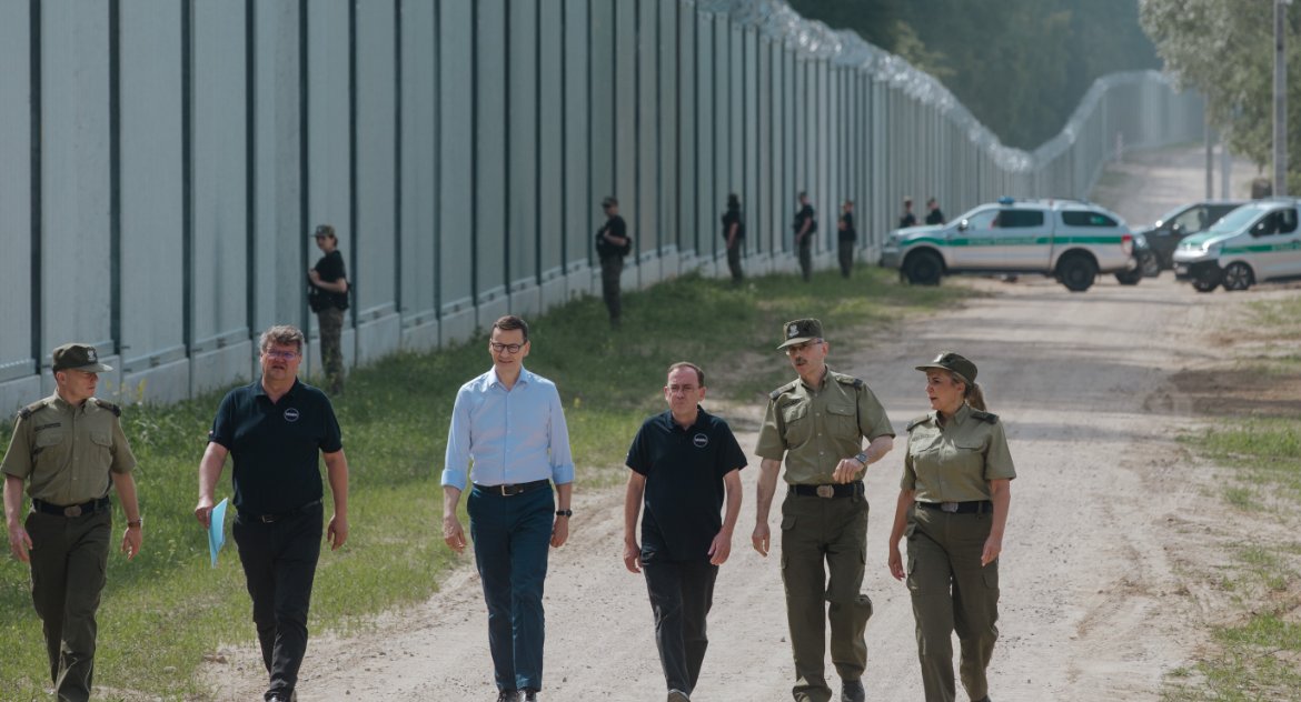 Fizyczna bariera na wschodniej granicy Unii Europejskiej ukończona. Agresywna polityka Łukaszenki nic nie wskórała