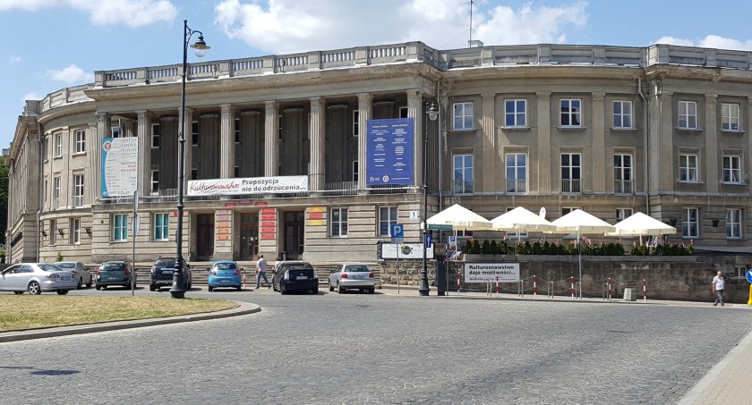 Dawny Dom Partii chce kupić Polski Klaster Budowlany