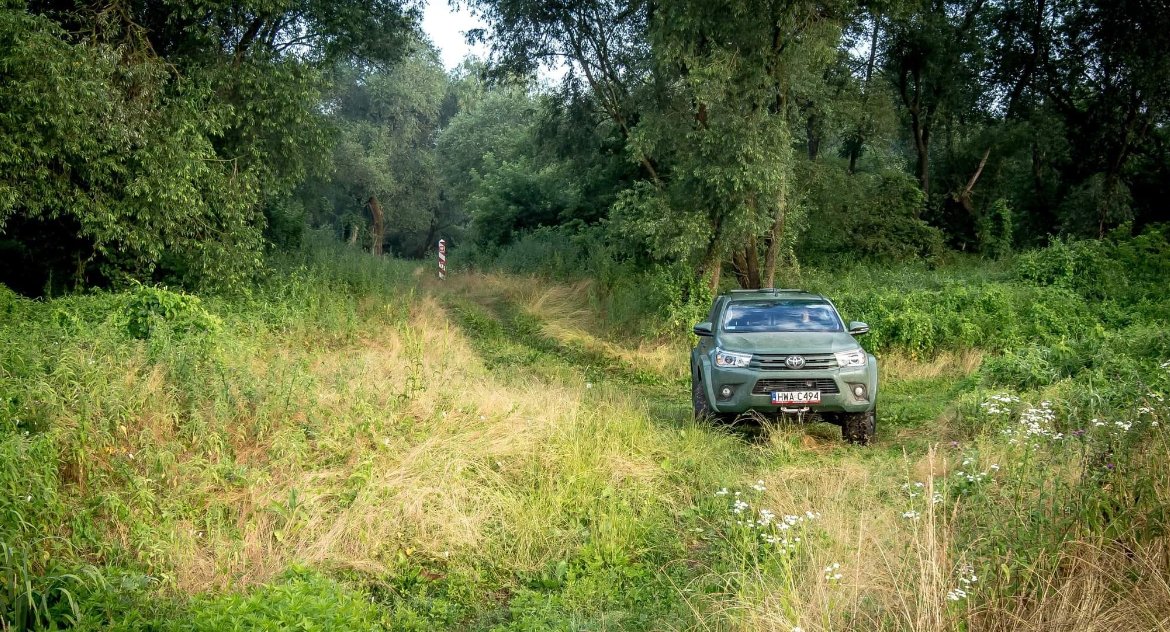 Jak można odmrozić sobie stopy w lipcu? Okazuje się, że można. Tylko trzeba być pod granicą polsko – białoruską