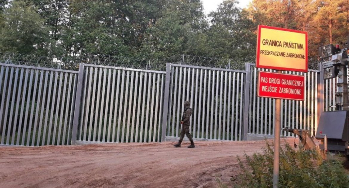 Cały czas trwa atak hybrydowy na Polskę. Agresor na wschodzie jest cały czas ten sam