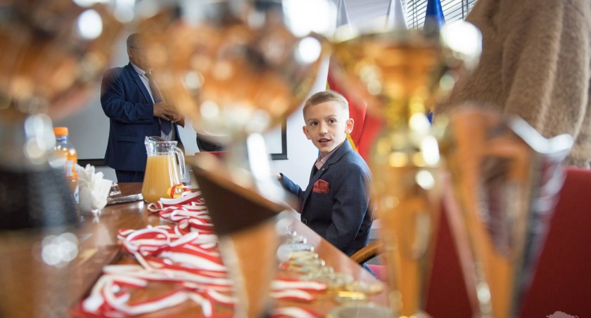 Na Mistrzostwa Świata Juniorów do Batumi pojedzie szachista Alek Dziełak