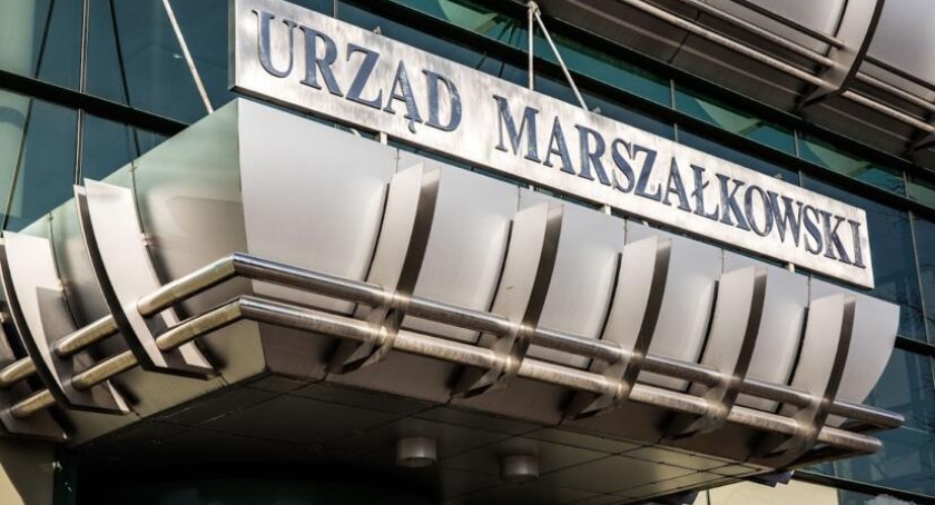 Najlepsi uczniowie mają szansę na stypendia marszałka