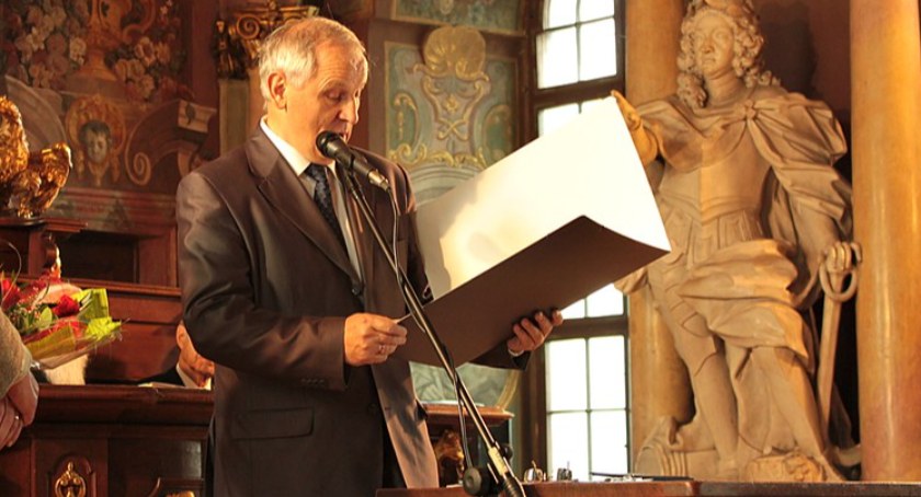 Jeśli Eugeniusz Czykwin nie ma dobrego wytłumaczenia to więcej w polskim parlamencie nie będzie