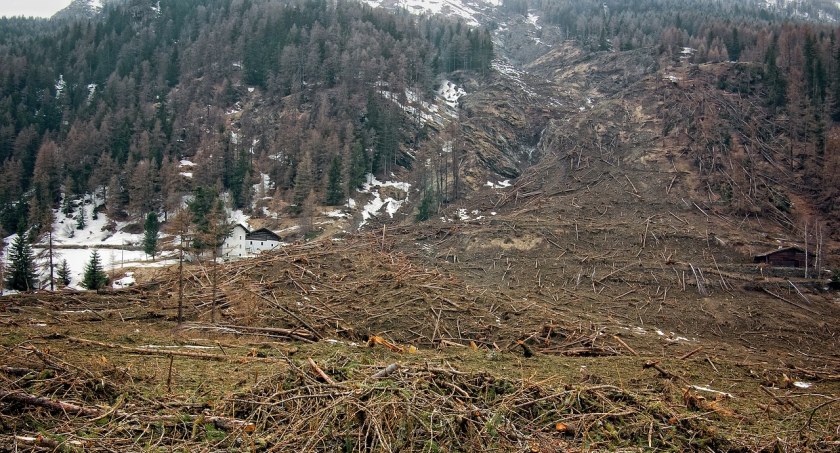 Dyskusja wokół zmian klimatycznych toczy się już tak samo jak spory polityczne