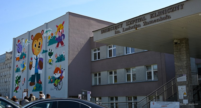 Szpitale jeszcze sobie radzą. Ale w niektórych trzeba było zorganizować dostawki