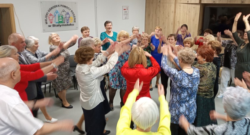 Białostocką Kartę Aktywnego Seniora ma już prawie 19,5 tys. białostoczan