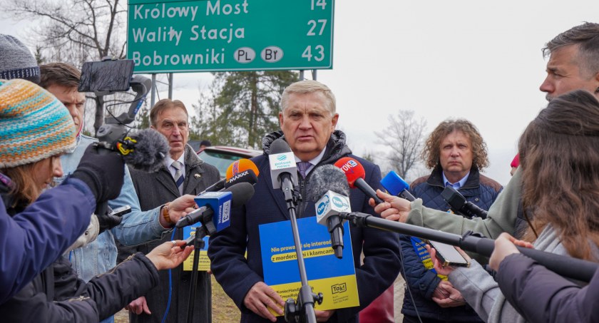 Platforma postawiła krzyżyk na partii Hołowni. Wypączkowała z samej siebie niby oddolny ruch, którego członkowie znajdą się na listach wyborczych