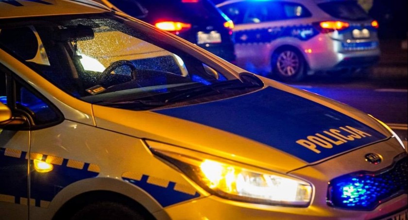 Policjanci zatrzymali pijanego kierowcę. Interwencję podjęto dzięki czujności świadka