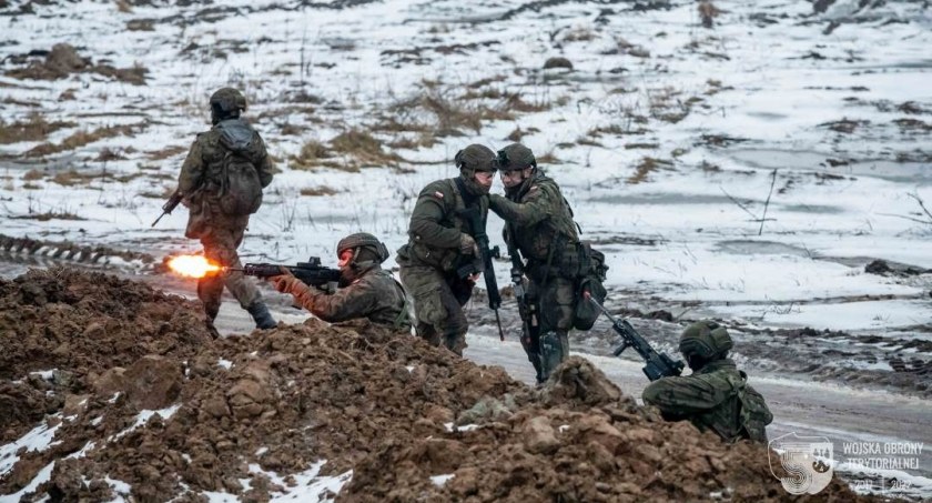 Polska nie zamierza paść kolejną ofiarą Rosji. Dlatego buduje największą armię lądową