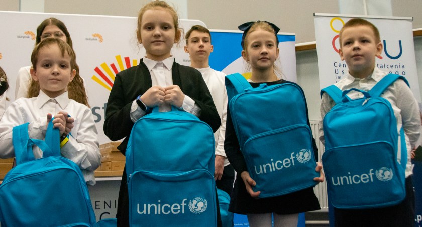 UNICEF przekazała pomoc białostockim szkołom i przedszkolom