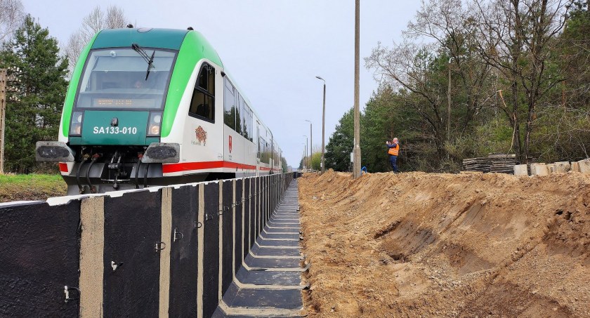 Rozpoczęły się prace przy budowie przystanków kolejowych na trasie Suwałki – Sokółka