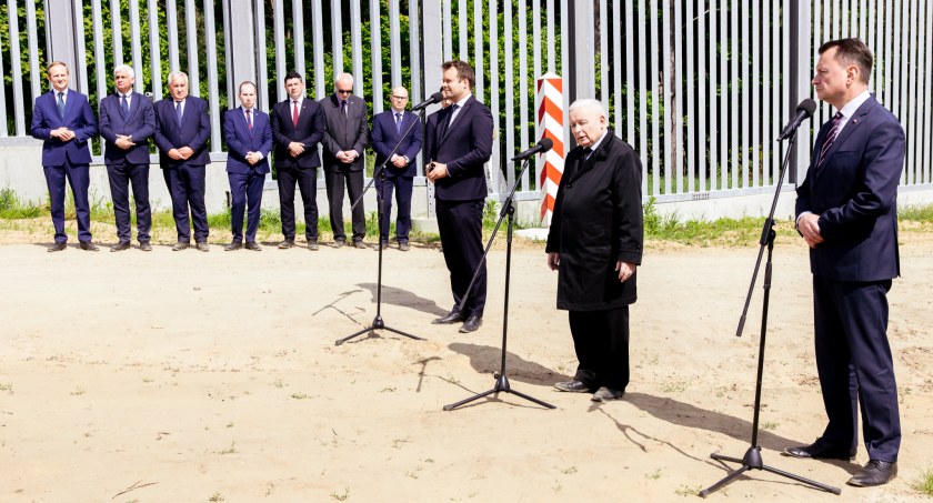 Wojna hybrydowa trwa. Ale na straży bezpieczeństwa naszych granic stoi Wojsko Polskie i Straż Graniczna