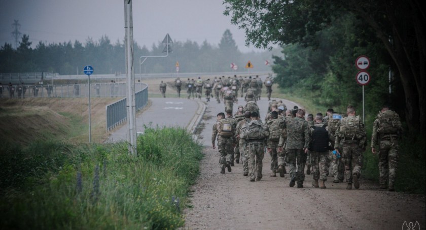 Ponad 130 żołnierzy WOT wzięło udział w marszobiegu Norwegian Foot March