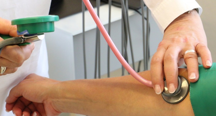 Tysiące ludzi na Podlasiu bez pomocy lekarskiej, bo nieodpowiedzialni pacjenci nie odwołują wizyt