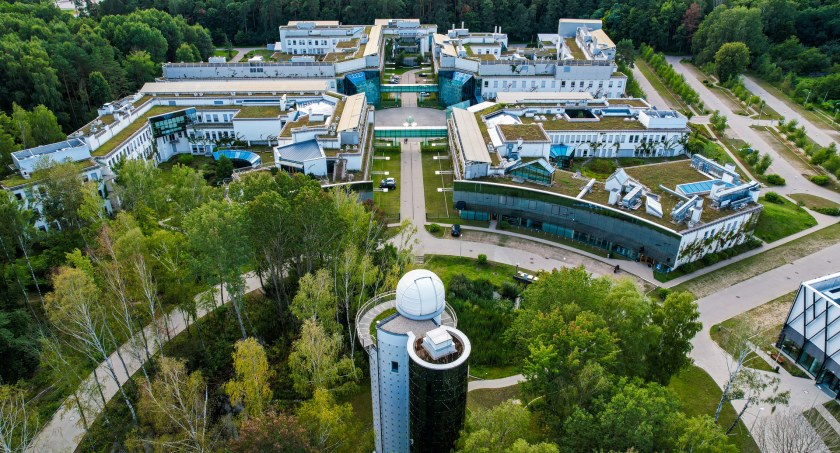 Białostocki uniwersytet liczy się w świecie. Udowadnia to ważny ranking