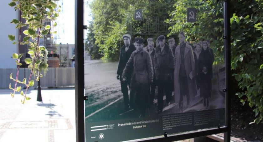 Od kilku dni w przestrzeni Białegostoku można oglądać wystawę „Przeszłość oczami teraźniejszości. Białystok ‘39”