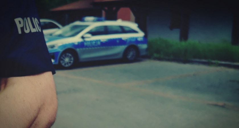 Po kłótni z dziewczyną, w Piątnicy zdemolował pokój w motelu 