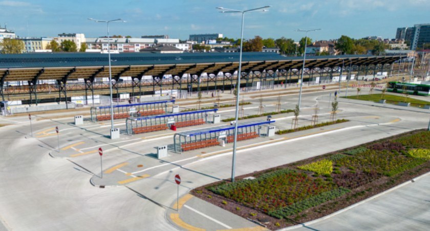 PKS - PKP: centrum przesiadkowe. Zobacz jak kursują autobusy