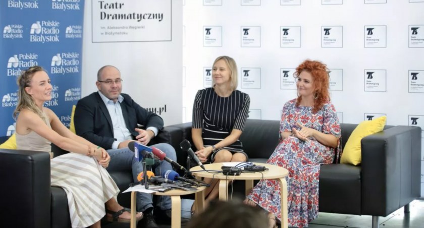 Bogatą ofertę artystyczną na bieżący sezon przygotował Teatr Dramatyczny