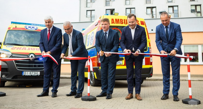 Białostockie Pogotowie Ratunkowe ma dwie nowe karetki