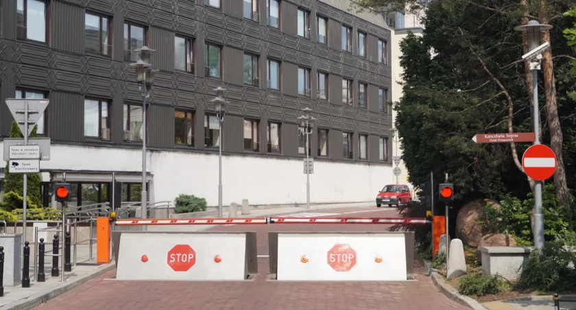 Kto z Podlasia wchodzi do Sejmu i Senatu? Są zaskoczenia i niespodzianki